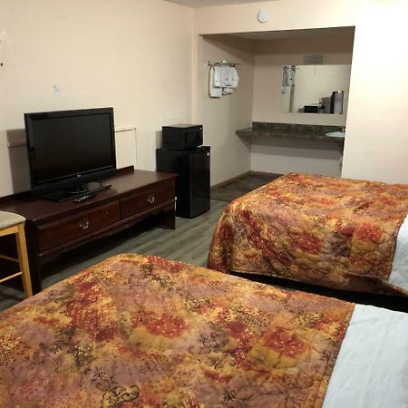 Town Motel Oshkosh Kültér fotó